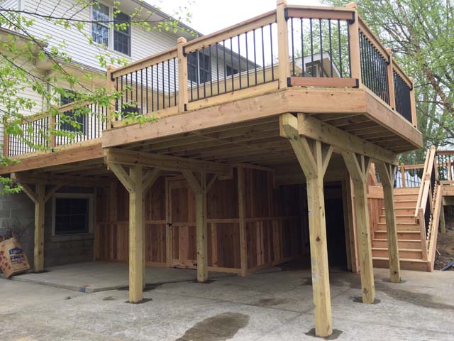 Deck with aluminum spindles 1